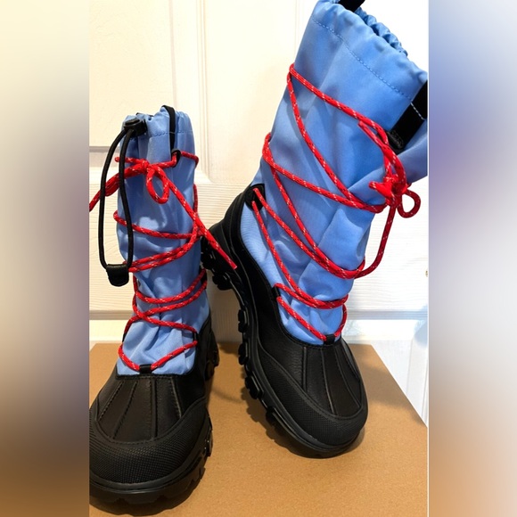 UGG Women´s Metropeak Winter Boot size 7 in Big Sky...